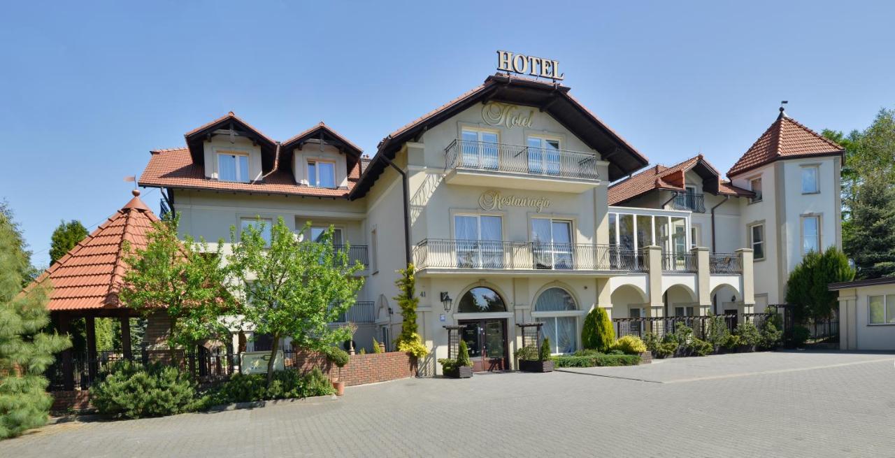 Hotel Mateo Stopnica Exteriér fotografie